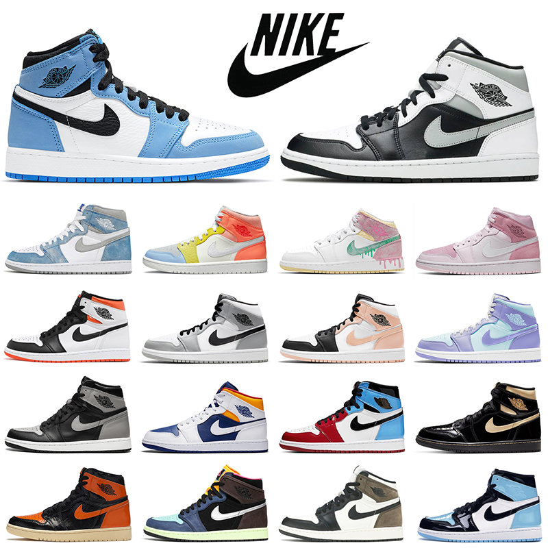 Hyper Royal 1s Men Basketball Shoes Jumpman 1 University Blue Light Smoke Grey Womens Mens Trainers Sports Sneakers, Dark mocha
Hyper Royal 1s Men Basketball Shoes Jumpman 1 University Blue Light Smoke Grey Womens Mens Trainers Sports Sneakers, Dark mocha