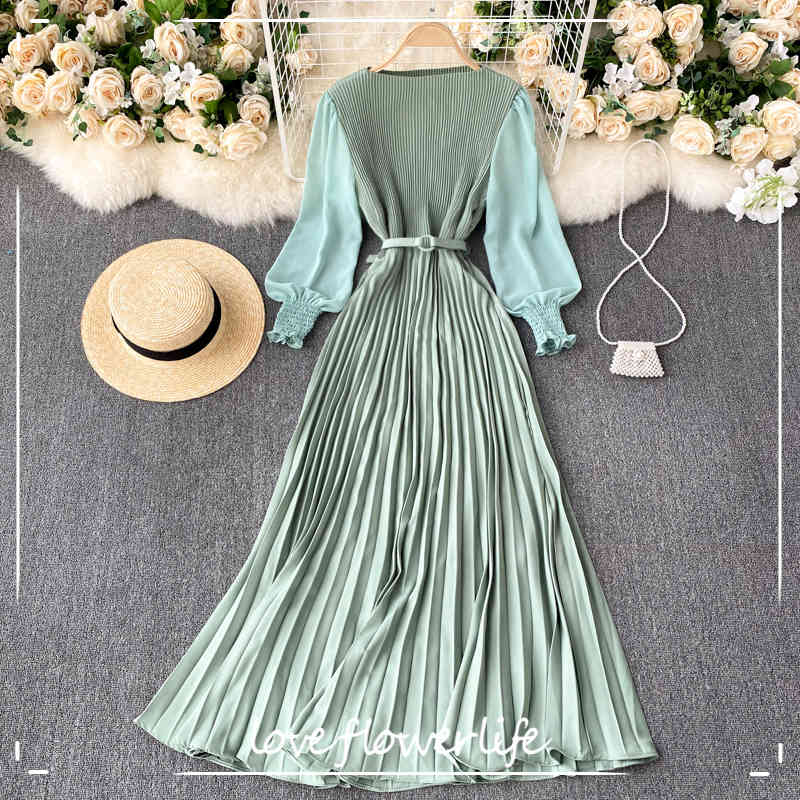 Autumn Fashion Streetwear Long Dress Design French Pleated Maxi Dress Women Elegant O Neck Long Sleeve A-line Dress 210521, Purple
Autumn Fashion Streetwear Long Dress Design French Pleated Maxi Dress Women Elegant O Neck Long Sleeve A-line Dress 210521, Purple
