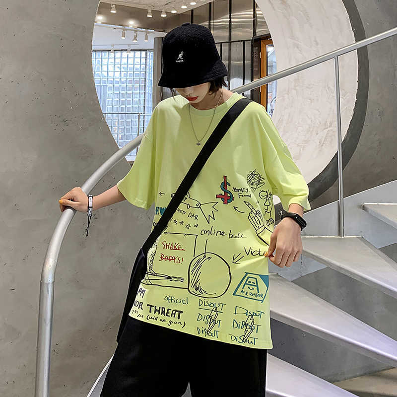 LIFENWENNA Loose Fit T Shirt Men Fashion Men's T-shirt Graffi Print Cotton Summer Short Sleeve O-Neck Tees Male Streetwears 210528