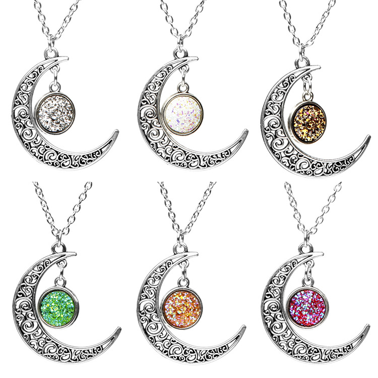 New Fashion Moon Retro Multicolor Pendant Necklace Necklace Star Moon Necklace 6 Color Selection
New Fashion Moon Retro Multicolor Pendant Necklace Necklace Star Moon Necklace 6 Color Selection