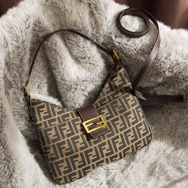 Old Flower Mid Ancient Crescent Bag Temperament Method Staff Underarm Bag Vintage Canvas Embroidery Classic Portable Single Shoulder Zlh
Old Flower Mid Ancient Crescent Bag Temperament Method Staff Underarm Bag Vintage Canvas Embroidery Classic Portable Single Shoulder Zlh