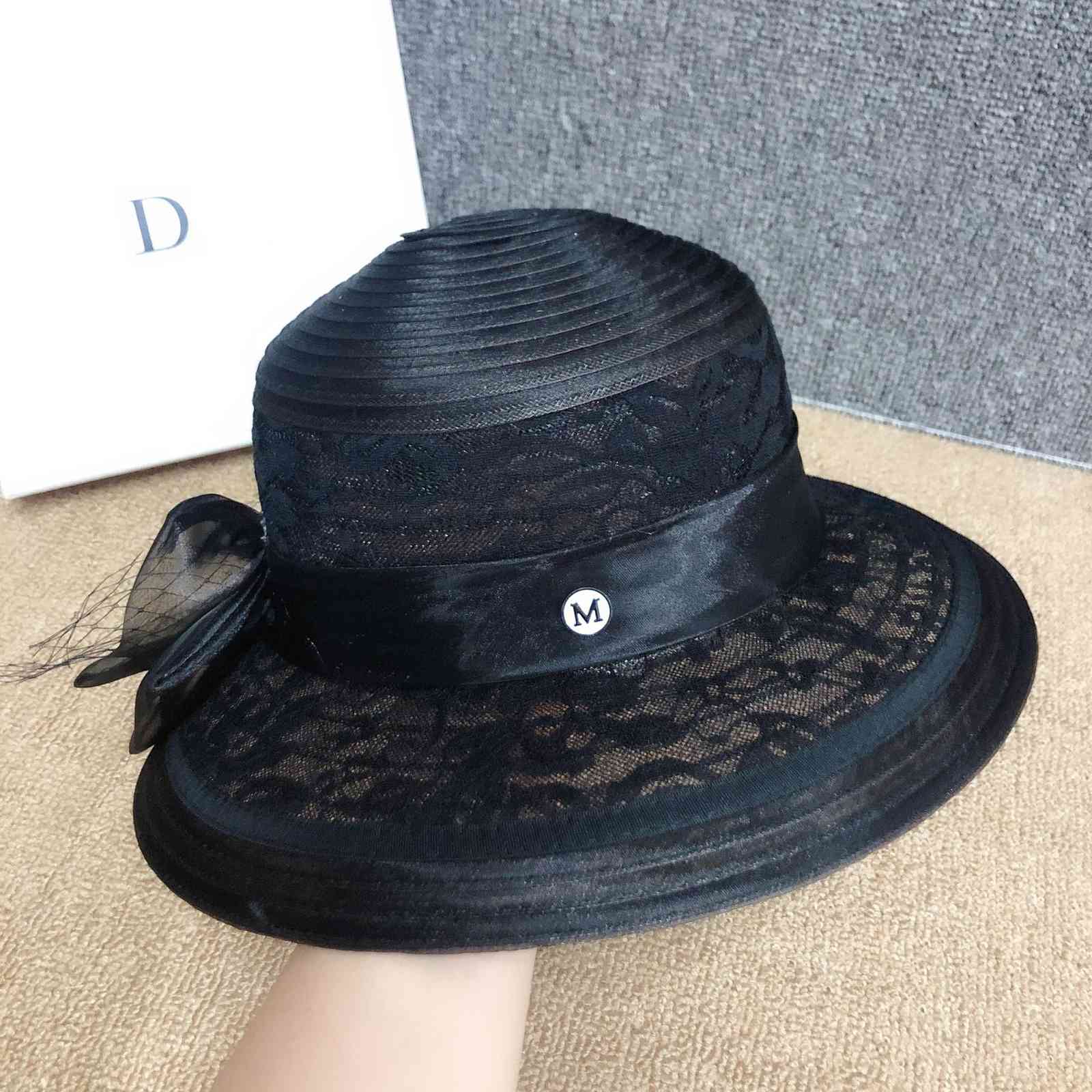 French Hepburn Lace Hat Elegant Temperament Celebrity Mesh Bow Straw Summer Big Eaves Sunshade, Blue;gray
French Hepburn Lace Hat Elegant Temperament Celebrity Mesh Bow Straw Summer Big Eaves Sunshade, Blue;gray