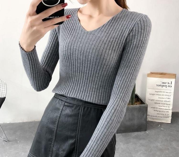 Women' Sweaters 2021 Autumn Winter High Elastic Sexy V-Neck Pullover Sweater Women Slim Bottoming Jumper Pull Femme Hiver Knit Cashmere, Beige
Women' Sweaters 2021 Autumn Winter High Elastic Sexy V-Neck Pullover Sweater Women Slim Bottoming Jumper Pull Femme Hiver Knit Cashmere, Beige