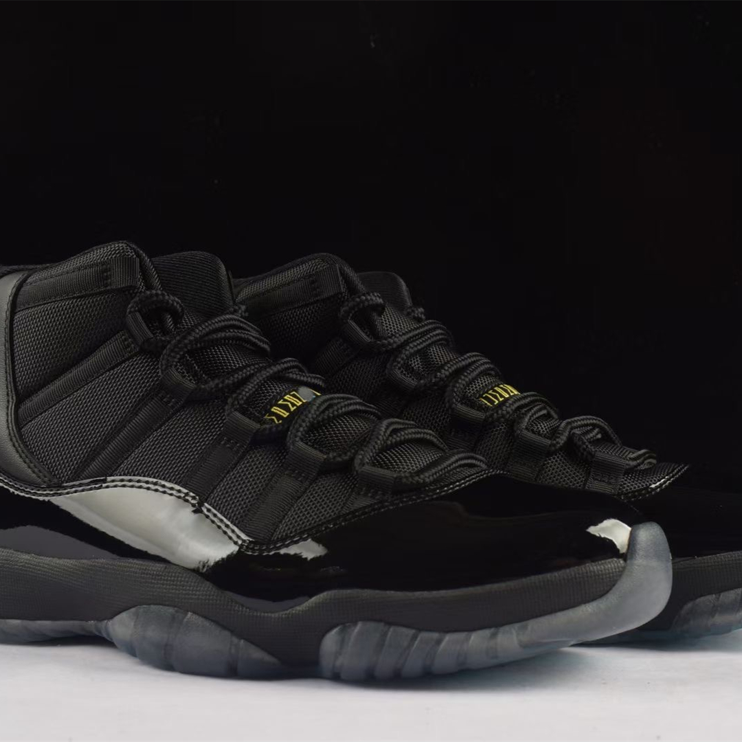 2021 Designer Fashion shoes basketball hight cut Retro 11S Gamma outdoor sports training running sneakers for men 378037-006 with original box, Packing box
2021 Designer Fashion shoes basketball hight cut Retro 11S Gamma outdoor sports training running sneakers for men 378037-006 with original box, Packing box