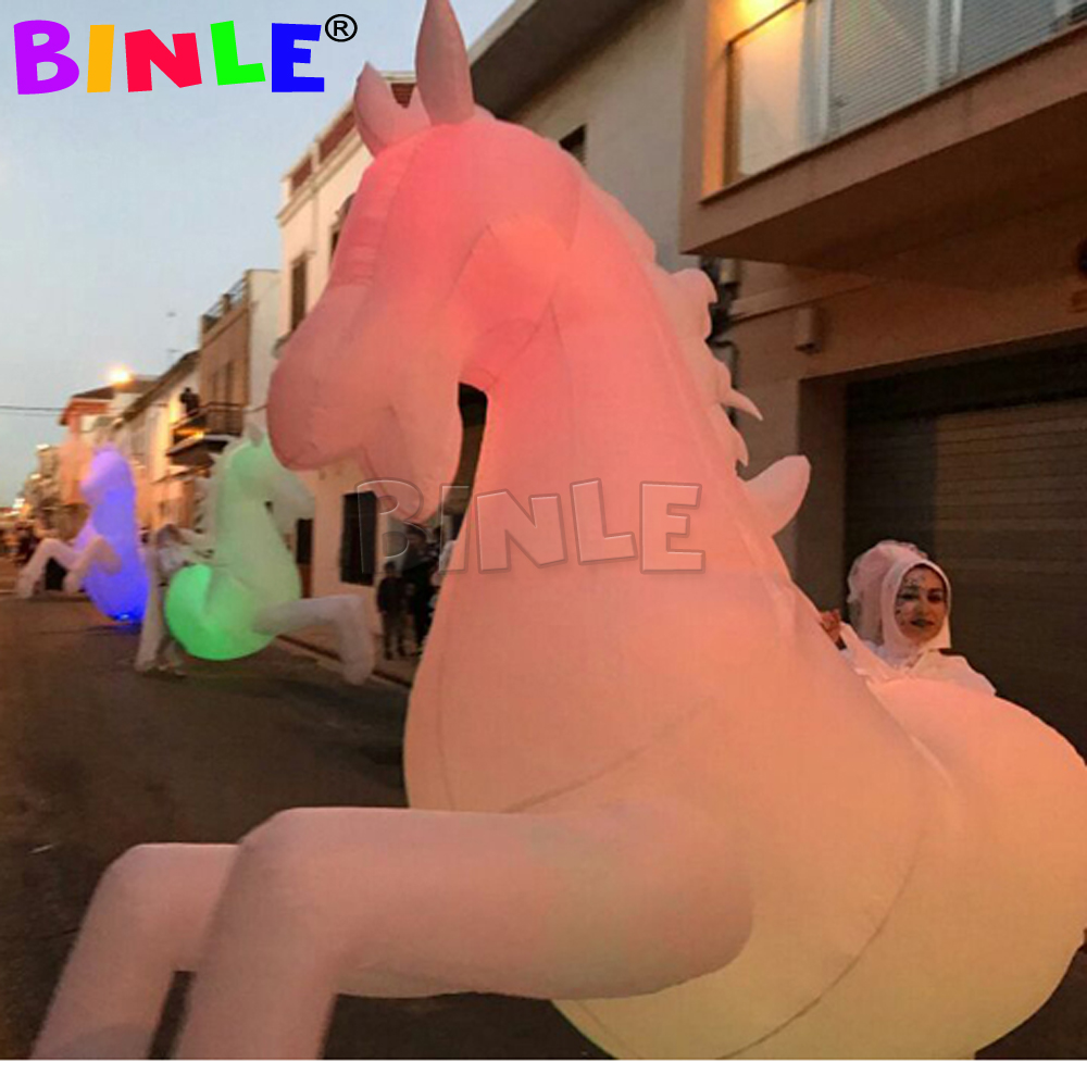 Customized 2.5mH adult inflatable horse costume with led lights for parade events decoration