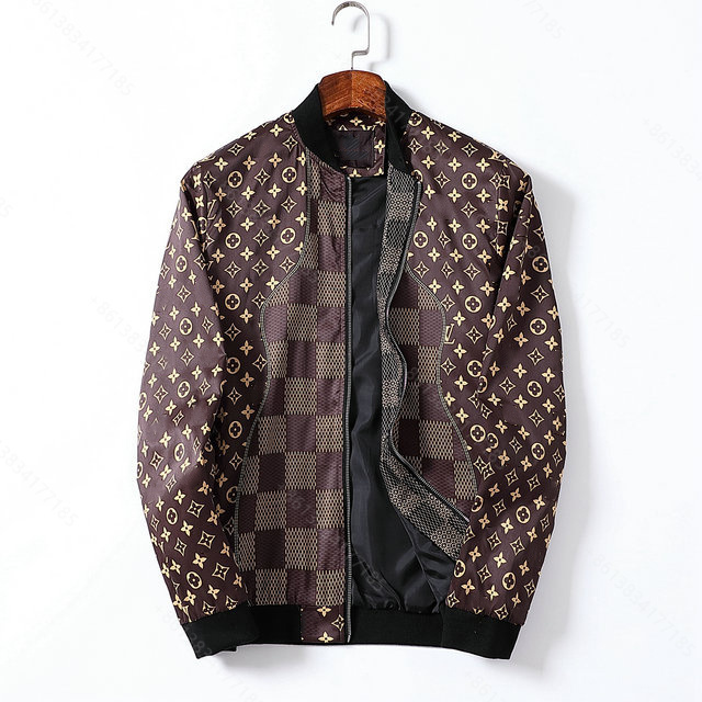 Autumn designer jacket coat men winter zipper long-sleeved hoodie jackets prestigious brand men tops high quality hoodies sweater wholesale, Black;brown
Autumn designer jacket coat men winter zipper long-sleeved hoodie jackets prestigious brand men tops high quality hoodies sweater wholesale, Black;brown