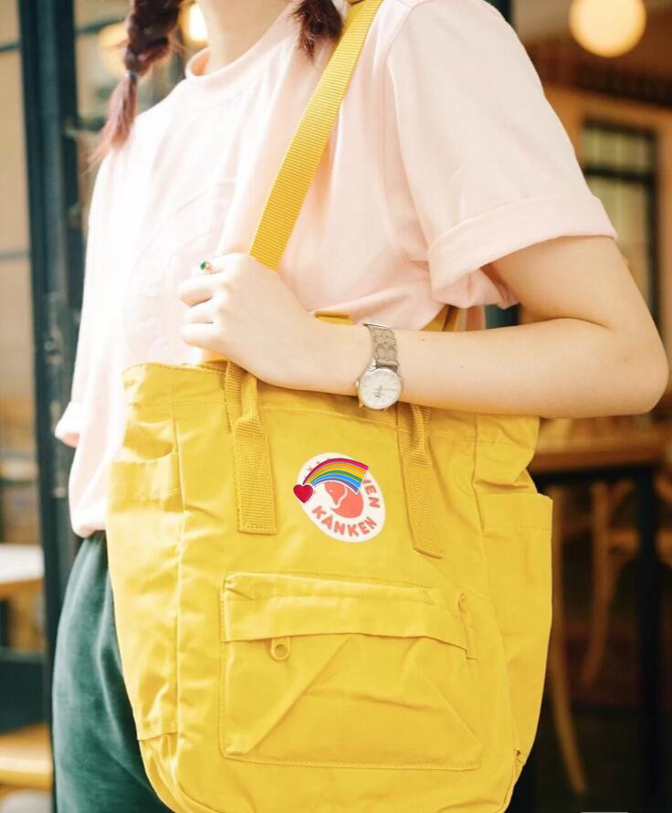 New Arrival Fjallravan Kanken Totepack Waterproof Student Backpack Large Capacity Travelling Bag Collapsible Casual Bags Factory Outlet 8L 14L 16L 18L, Orange
New Arrival Fjallravan Kanken Totepack Waterproof Student Backpack Large Capacity Travelling Bag Collapsible Casual Bags Factory Outlet 8L 14L 16L 18L, Orange
