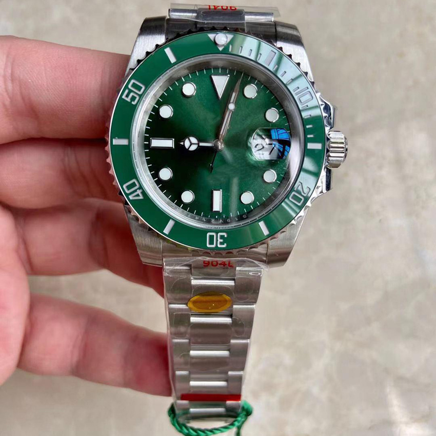 N Top Quality Mens Watches V12 GREEN Luxury Watch CAL.3135 Super Automatic Mechanical Movement 904L Steel Case Watchband Sub Ultimate Version Waterproof 200m, Plastic box
N Top Quality Mens Watches V12 GREEN Luxury Watch CAL.3135 Super Automatic Mechanical Movement 904L Steel Case Watchband Sub Ultimate Version Waterproof 200m, Plastic box