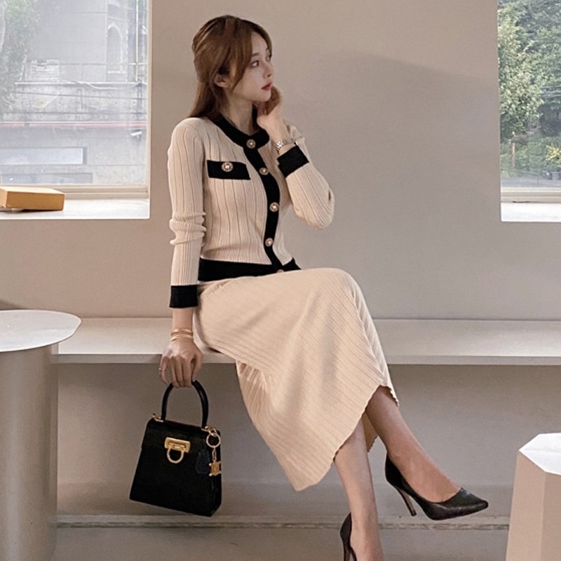 Autumn And Winter Knitted Cardigan Two Pieces Sets Single Breasted Full Sleeve High Waist Pleated Long Skirt Women Suit 210520