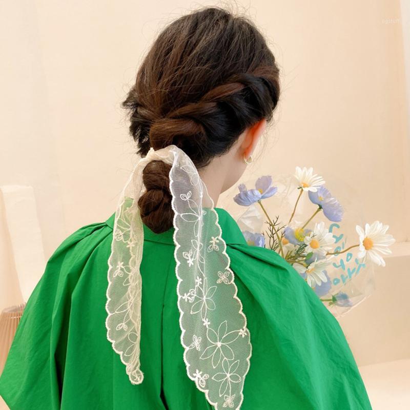 Scarves Solid Color Lace Headband Triangular Floral Print Scarf For Women Fashion Sweet Neckerchief Korean Style Head Kerchief, Blue;gray
Scarves Solid Color Lace Headband Triangular Floral Print Scarf For Women Fashion Sweet Neckerchief Korean Style Head Kerchief, Blue;gray