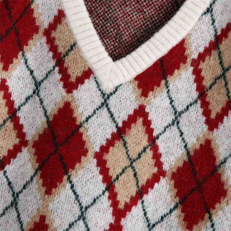 Women Fashion Diamond Check Knitted Vest Sweaters Vintage V Neck Side Vents Female Waistcoat Chic Jumper Tops 210520
