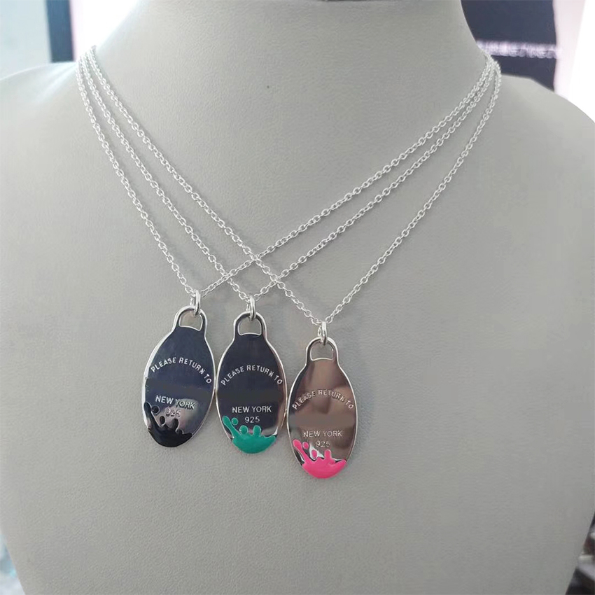 Luxurys Brand Designer LOVE Heart Necklaces gold cross diamond necklace oval splashed earrings Set original blue fashion classic bracelet women's jewelry gift box
Luxurys Brand Designer LOVE Heart Necklaces gold cross diamond necklace oval splashed earrings Set original blue fashion classic bracelet women's jewelry gift box