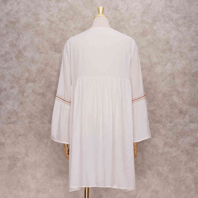 Embroidery Cotton Beach Cover up Saida de Praia Swimsuit Women Bikini cover Tunics for Pareo Sarong wear #Q510 210420