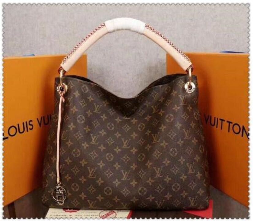 BAGS LV LOUIS bag VITTON Lady ARTSY Presbyopia Single Shoulder Bag Fashion woven handle shopping bag tote, Red;black
BAGS LV LOUIS bag VITTON Lady ARTSY Presbyopia Single Shoulder Bag Fashion woven handle shopping bag tote, Red;black