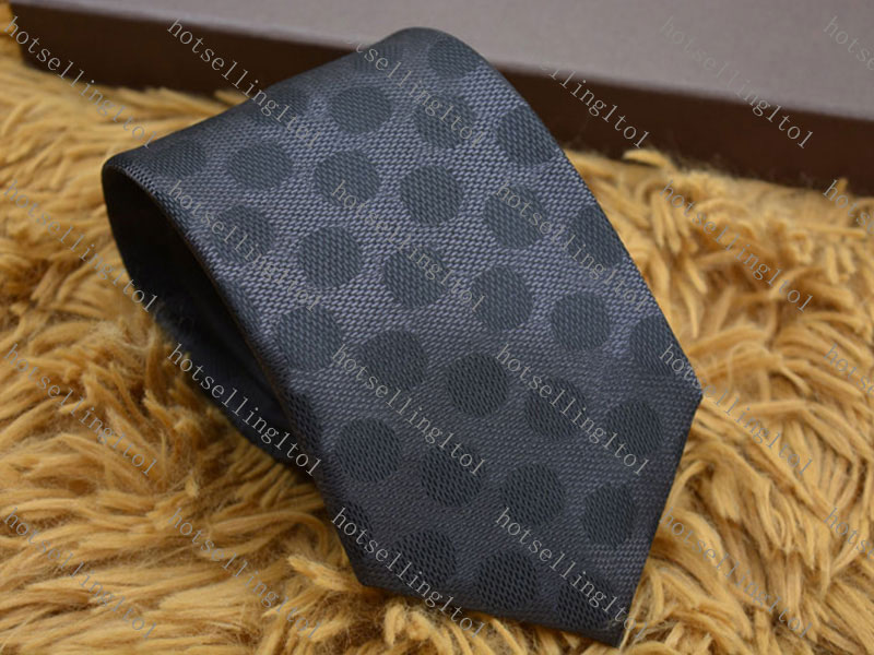 6 Styles Fashion Men Ties Silk Tie Mens NeckTies Handmade Wedding Party letter Necktie Paris 10 Style Business plaid neckcloth
6 Styles Fashion Men Ties Silk Tie Mens NeckTies Handmade Wedding Party letter Necktie Paris 10 Style Business plaid neckcloth