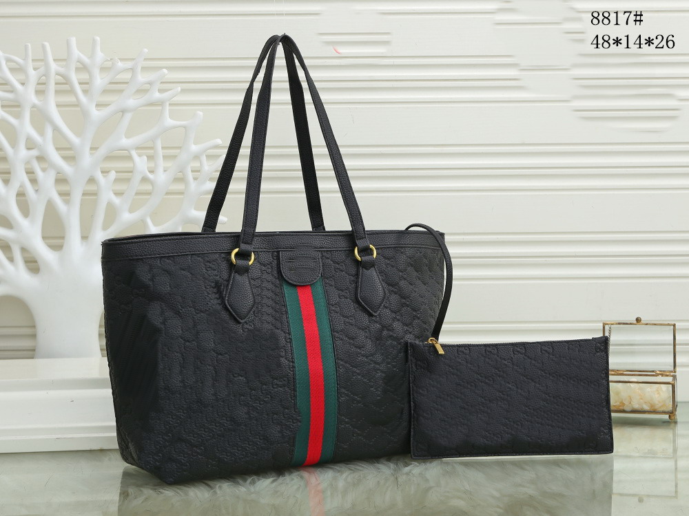 High Quality Wide strap Men Evening Bags Female Bee Messenger Lady's Bag Purses and Handbag Shoulder Crossbody Bags For Women Flower wallets, With logo
High Quality Wide strap Men Evening Bags Female Bee Messenger Lady's Bag Purses and Handbag Shoulder Crossbody Bags For Women Flower wallets, With logo