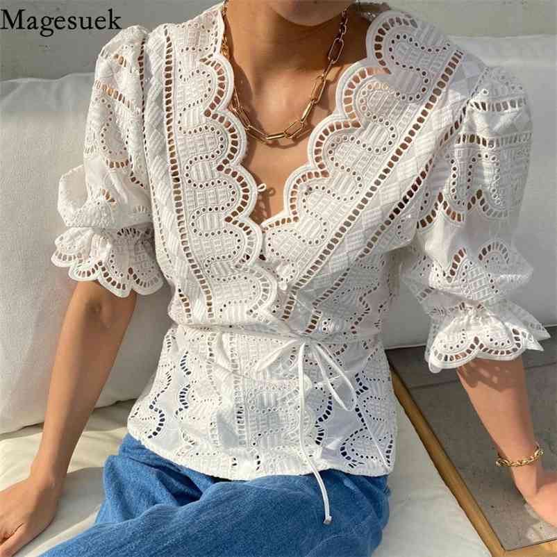 Summer V Neck Lace Women Tops Korean Hook Flower Hollow Out Waist Tie Shirt Ol Elegant Puff Short Sleeve Blouse Blusas 14606 210518, Khaki
Summer V Neck Lace Women Tops Korean Hook Flower Hollow Out Waist Tie Shirt Ol Elegant Puff Short Sleeve Blouse Blusas 14606 210518, Khaki