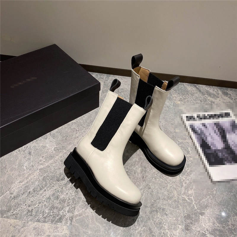 Designer Luxury Ladies Women White Flat Sock Ankle Boots Low Block Heel Boot Size 34-39, Don't pay it
Designer Luxury Ladies Women White Flat Sock Ankle Boots Low Block Heel Boot Size 34-39, Don't pay it
