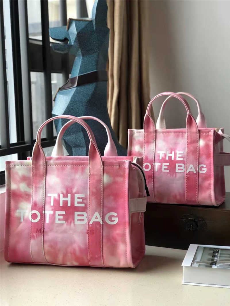 New Mjtravelertote Canvas 21 Mini Tote Bag Cowhide with Fabric Wide Shoulder Strap Women's Shopping Bag
New Mjtravelertote Canvas 21 Mini Tote Bag Cowhide with Fabric Wide Shoulder Strap Women's Shopping Bag