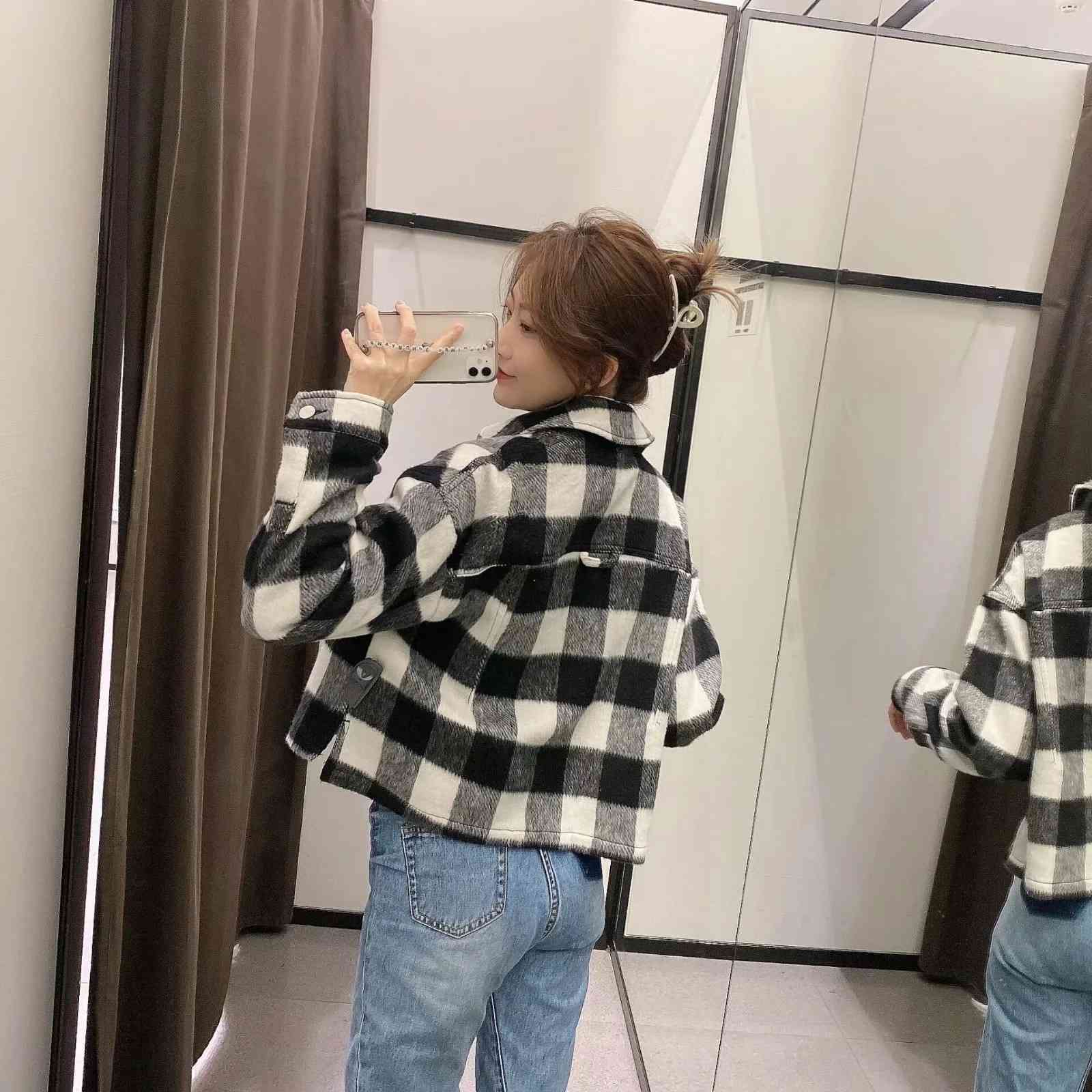 Spring Gingham Check Plaid Shirt Coat Oversize Style Lapel Pockets Woolen Jacket Causal Women Outerwear 2 colors 210429
