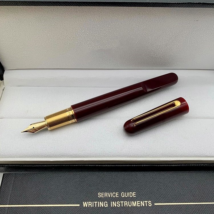 wholesale 16 option - M series Magnetic Shut cap Classic Fountain pen With 4810 Plating Carving Nib office school supplies High Quality Writing ink pe