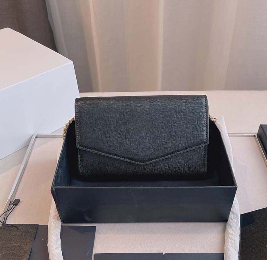 High-quality designer handbags, luxury wallets, clutch bags,floral ladies handbag, , underarm bag, large-capacity, multi-functional fashion wallet 06, #4
High-quality designer handbags, luxury wallets, clutch bags,floral ladies handbag, , underarm bag, large-capacity, multi-functional fashion wallet 06, #4