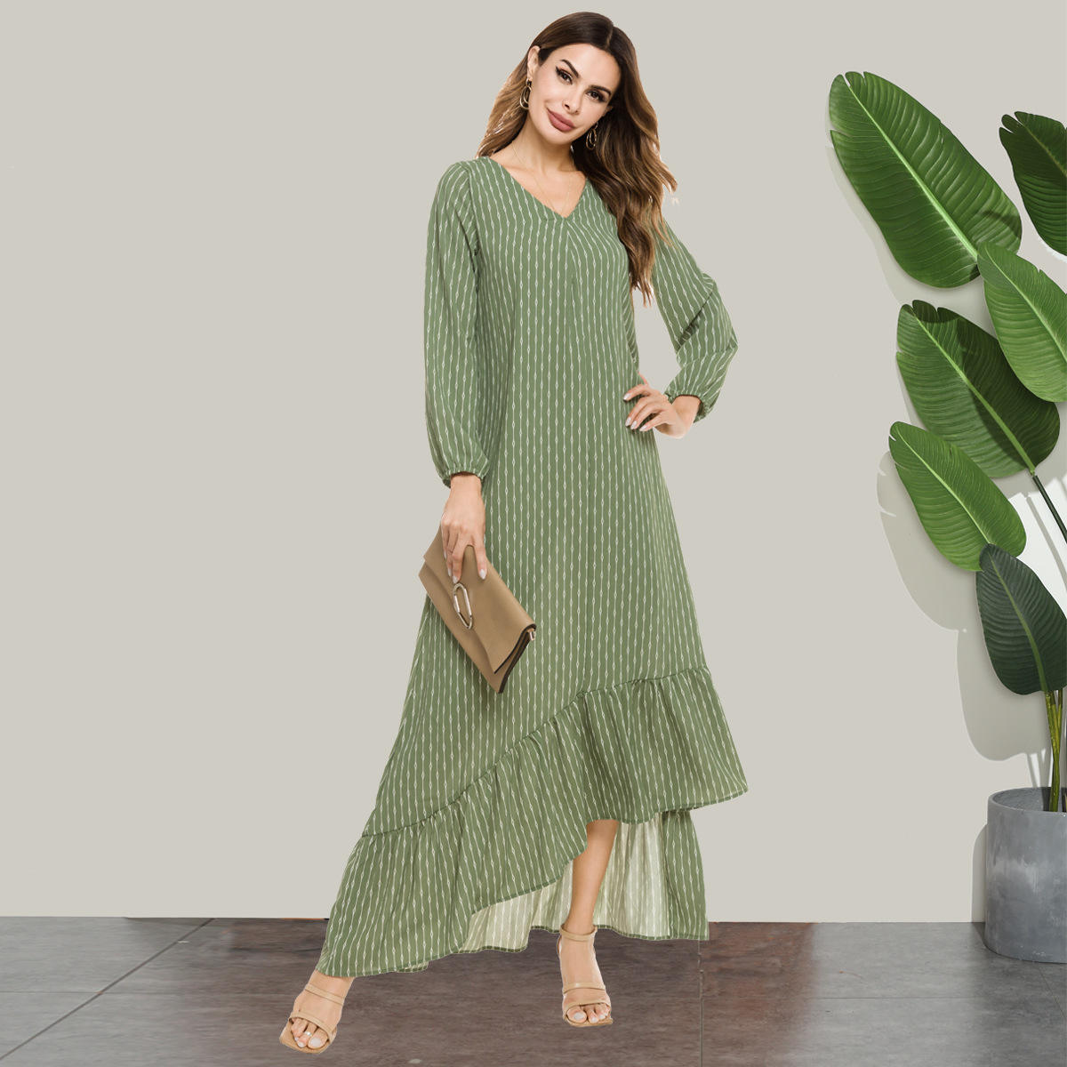 Eid Muslim Women Dress New Spring V-ne Striped Prints Green Vestidos Moroccan Kaftan Abaya Islamic Clothing Party Night 2021
Eid Muslim Women Dress New Spring V-ne Striped Prints Green Vestidos Moroccan Kaftan Abaya Islamic Clothing Party Night 2021