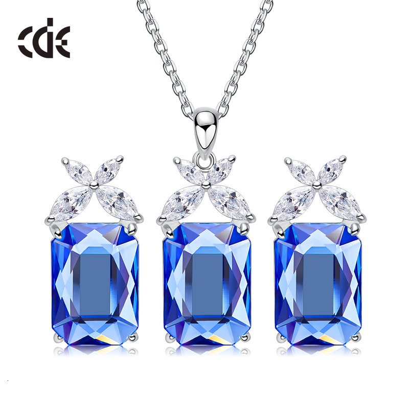 necklace sidel 925 silver jewelry set earrings fashion simple versatile niche creative crystal
necklace sidel 925 silver jewelry set earrings fashion simple versatile niche creative crystal