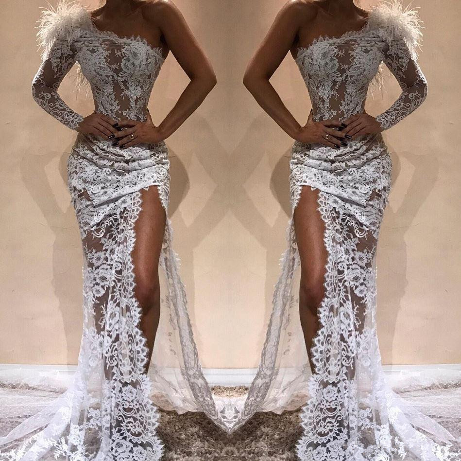 2021 Lace Mermaid Evening Dresses Feather Long Sleeves Sexy Side Split Prom Dress Pageant Gown Chic Custom Made Robe de mariée Sweep Train