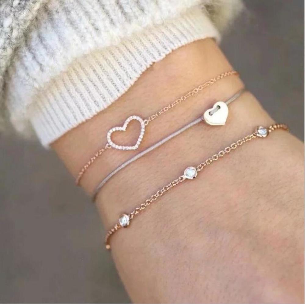 Hand catenary personalized creative Bracelet Valentine's day full diamond hollow love bracelet set, Black
Hand catenary personalized creative Bracelet Valentine's day full diamond hollow love bracelet set, Black