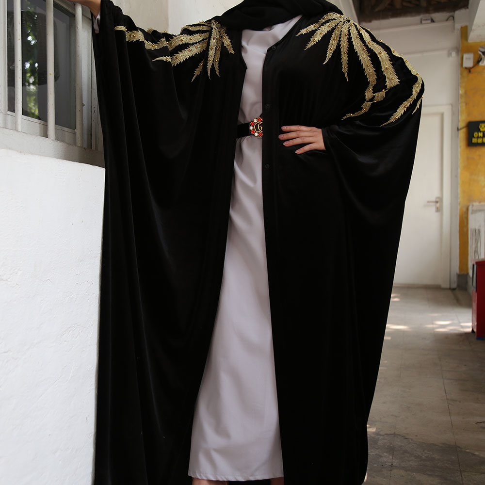 Velvet Abaya Kimono Mujer Muslim Hijab Dress Cardigan Women Turkish Dresses Islam Clothing Saudi Caftan Dubai Kaftan Djellaba
Velvet Abaya Kimono Mujer Muslim Hijab Dress Cardigan Women Turkish Dresses Islam Clothing Saudi Caftan Dubai Kaftan Djellaba