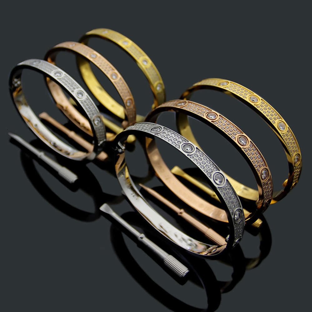 Titanium Steel Bangle 3 Row Full Diamond classic Bracelet designs Fashion Women Men Bracelets Distance Jewelry Gift gemstone charms
Titanium Steel Bangle 3 Row Full Diamond classic Bracelet designs Fashion Women Men Bracelets Distance Jewelry Gift gemstone charms