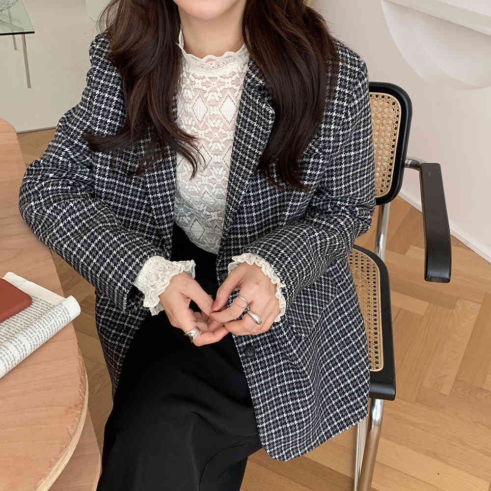 OL Notched Vintage Plaid Woolen Blazer Jacket Minimalist Autumn Winter Classic Formal Women Blazers Warm Suit Coat 210421