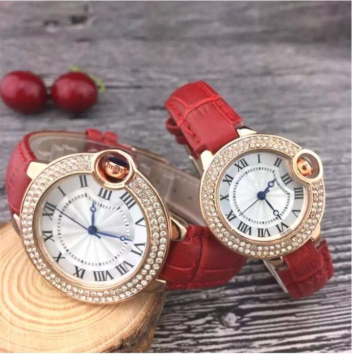 Famous classic designer Leather Luxury Watches Fashion Crystal Diamond Men Watch Womens Mens Ladies quartz clock, As pic
Famous classic designer Leather Luxury Watches Fashion Crystal Diamond Men Watch Womens Mens Ladies quartz clock, As pic