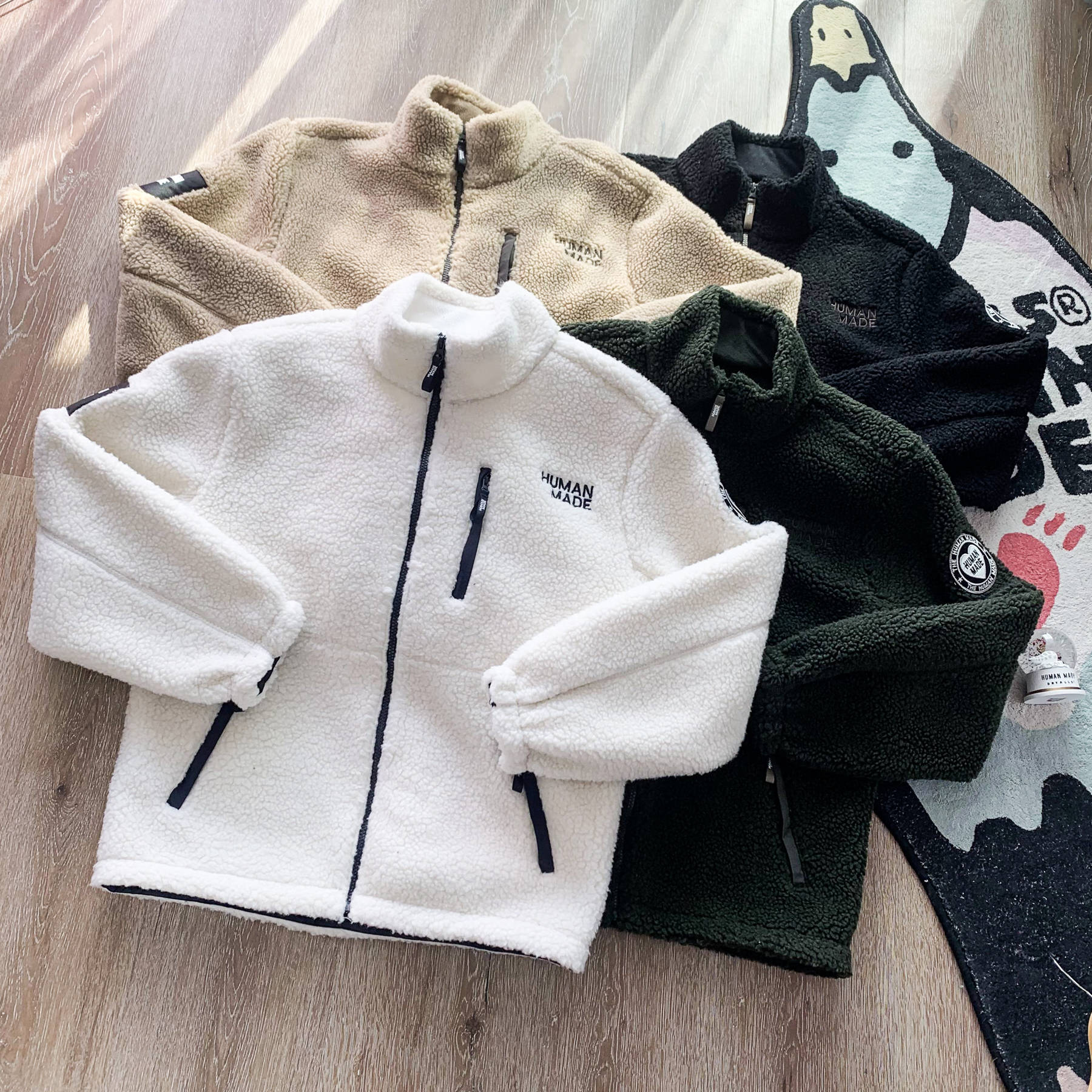 4Colors Patchwork Jacket Men 1 High Quality Heavy Fabric Lamb Wool Loose Jackets, Black;brown
4Colors Patchwork Jacket Men 1 High Quality Heavy Fabric Lamb Wool Loose Jackets, Black;brown