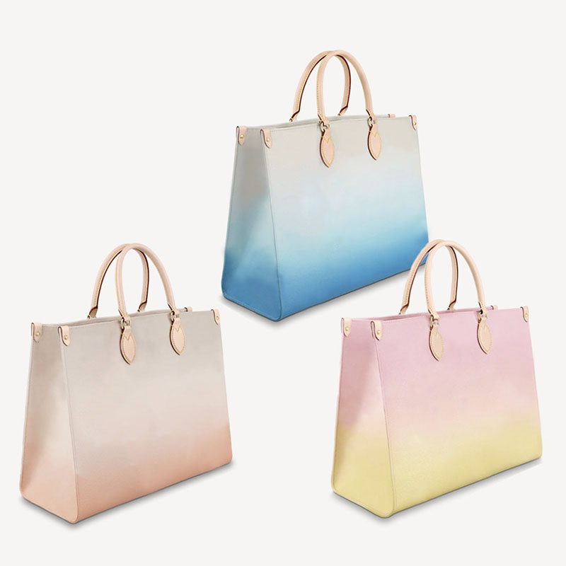 M57641 Women Luxurys Onthego Totes Gradient Color Leather Handbags Fashion woman Large Capacity shopping Bag Tote Coated Canvas Designers Bags M57639, Blue
M57641 Women Luxurys Onthego Totes Gradient Color Leather Handbags Fashion woman Large Capacity shopping Bag Tote Coated Canvas Designers Bags M57639, Blue