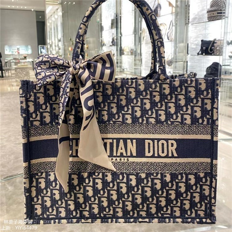 Designer Handbags Luxurys Christian Letter Embroidery Shopping Classic Old Flower Dio Tote Bag Cj