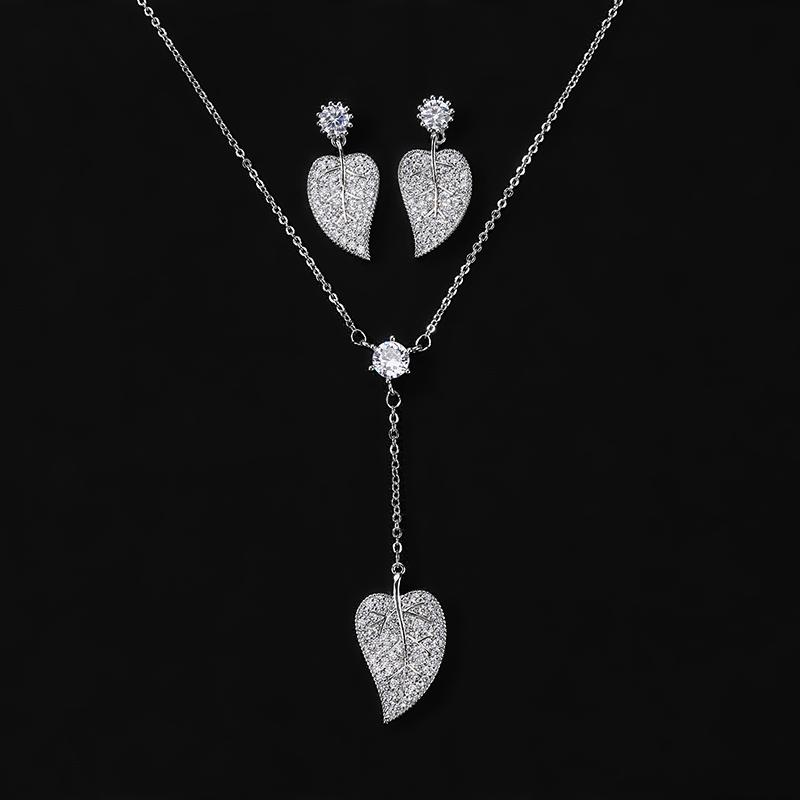 Earrings & Necklace Jewelry Set HADIYANA Trendy Romantic Leaves Shapes And Women Fashion Party Gift CN1101 Conjunto De Joyas, Silver
Earrings & Necklace Jewelry Set HADIYANA Trendy Romantic Leaves Shapes And Women Fashion Party Gift CN1101 Conjunto De Joyas, Silver