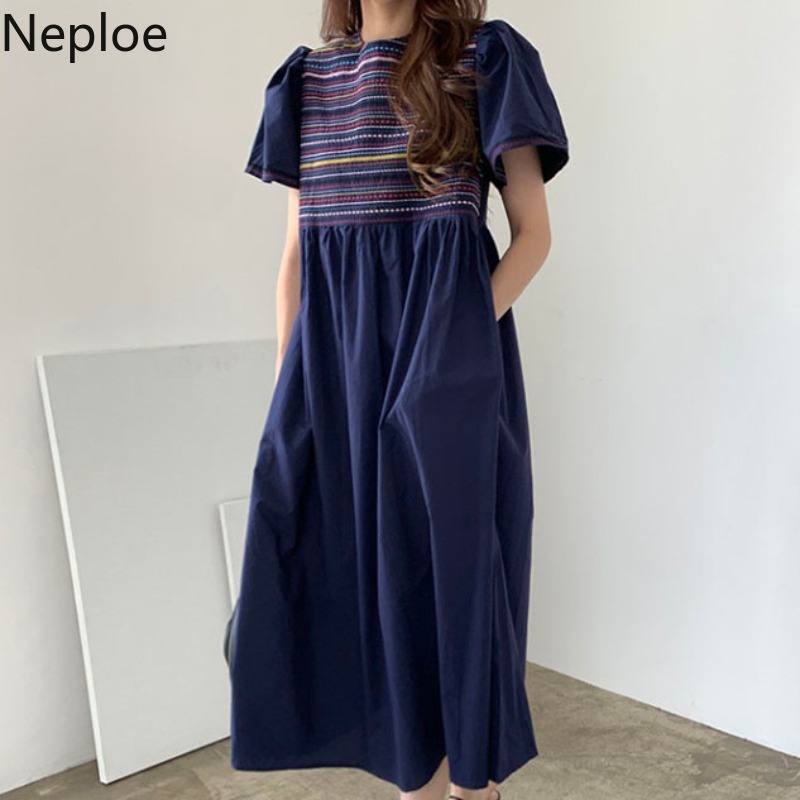 Neploe Women's Summer Dress Retro Heavy Embroidered Puff Sleeve High Waist Loose Vestidos Korean O Neck Temperament Dresses 210422