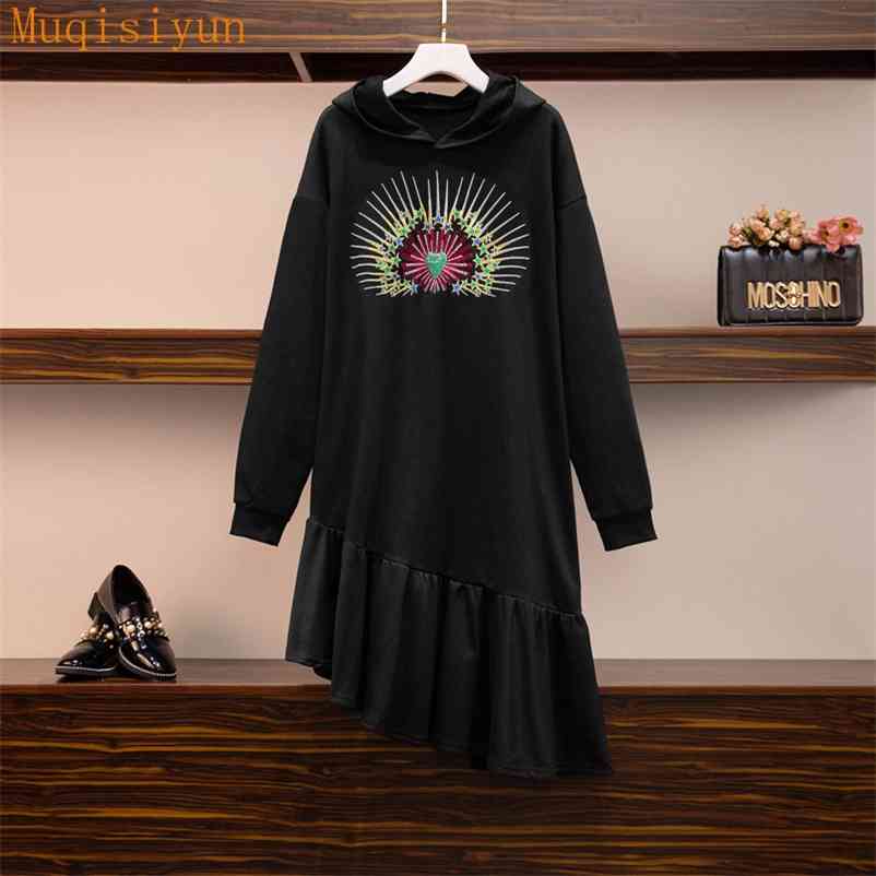Women Hooded Ruffle Mermaid Dress Fashion Star Embroidery Long Sleeve Loose Casual Cotton Sweatshirt Dresses 210519, Black
Women Hooded Ruffle Mermaid Dress Fashion Star Embroidery Long Sleeve Loose Casual Cotton Sweatshirt Dresses 210519, Black