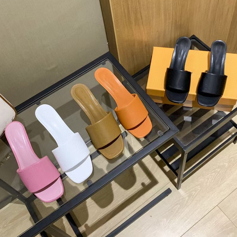 2021Fashion Designers Slides Summer Womens High-heeled Slippers Leaf Sandal Ladies Casual Wear Resistant Highheeled Outdoor Letters Flip Flop 35-40, Black
2021Fashion Designers Slides Summer Womens High-heeled Slippers Leaf Sandal Ladies Casual Wear Resistant Highheeled Outdoor Letters Flip Flop 35-40, Black