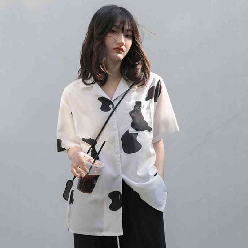 Summer Street Style Cow pattern Women Blouse Tunic Shirt Oversize Button Ladies Shirts Short Sleeve Plus Size Female Tops 210521, Sku
Summer Street Style Cow pattern Women Blouse Tunic Shirt Oversize Button Ladies Shirts Short Sleeve Plus Size Female Tops 210521, Sku