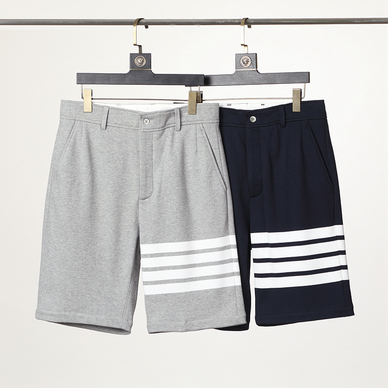 2021 summer new men's cotton shorts yarn-dyed four-bar men and women with the same Korean casual sports beach pants #5RT768, White;black
2021 summer new men's cotton shorts yarn-dyed four-bar men and women with the same Korean casual sports beach pants #5RT768, White;black