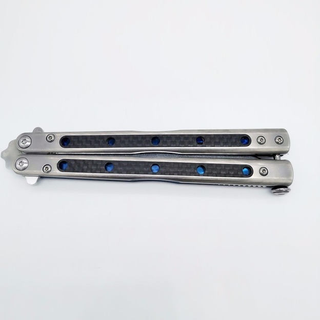butterfly Flytanium BM51 V4 D2 blade titanium+CF training trainer not sharp jilt knife collection folding Xmas gift knife
butterfly Flytanium BM51 V4 D2 blade titanium+CF training trainer not sharp jilt knife collection folding Xmas gift knife
