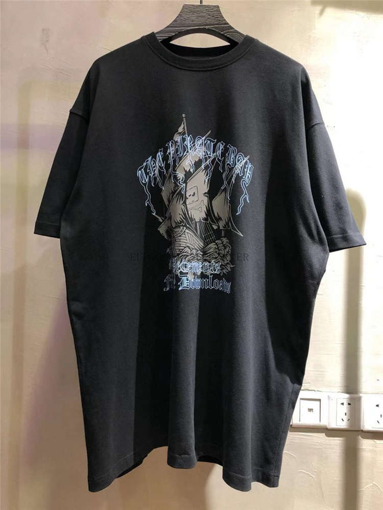 T-shirt Men Women Casual T-shirts Vetements Tops Summer Pirate Ship Pattern Tea, White;black
T-shirt Men Women Casual T-shirts Vetements Tops Summer Pirate Ship Pattern Tea, White;black