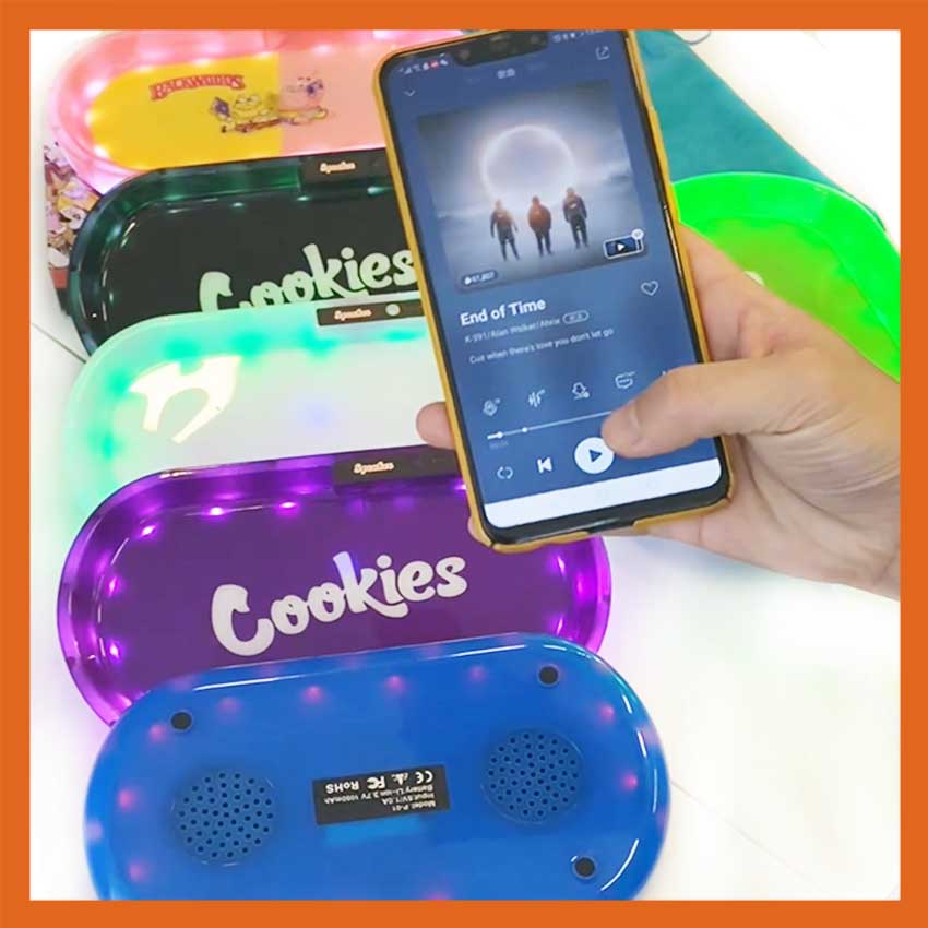 Cookies LED Rolling Tray with bluetooth Speaker E cig Silicone Hand Roller Roll Trays can customize Logo rechargeable glow Plate Smoking
Cookies LED Rolling Tray with bluetooth Speaker E cig Silicone Hand Roller Roll Trays can customize Logo rechargeable glow Plate Smoking