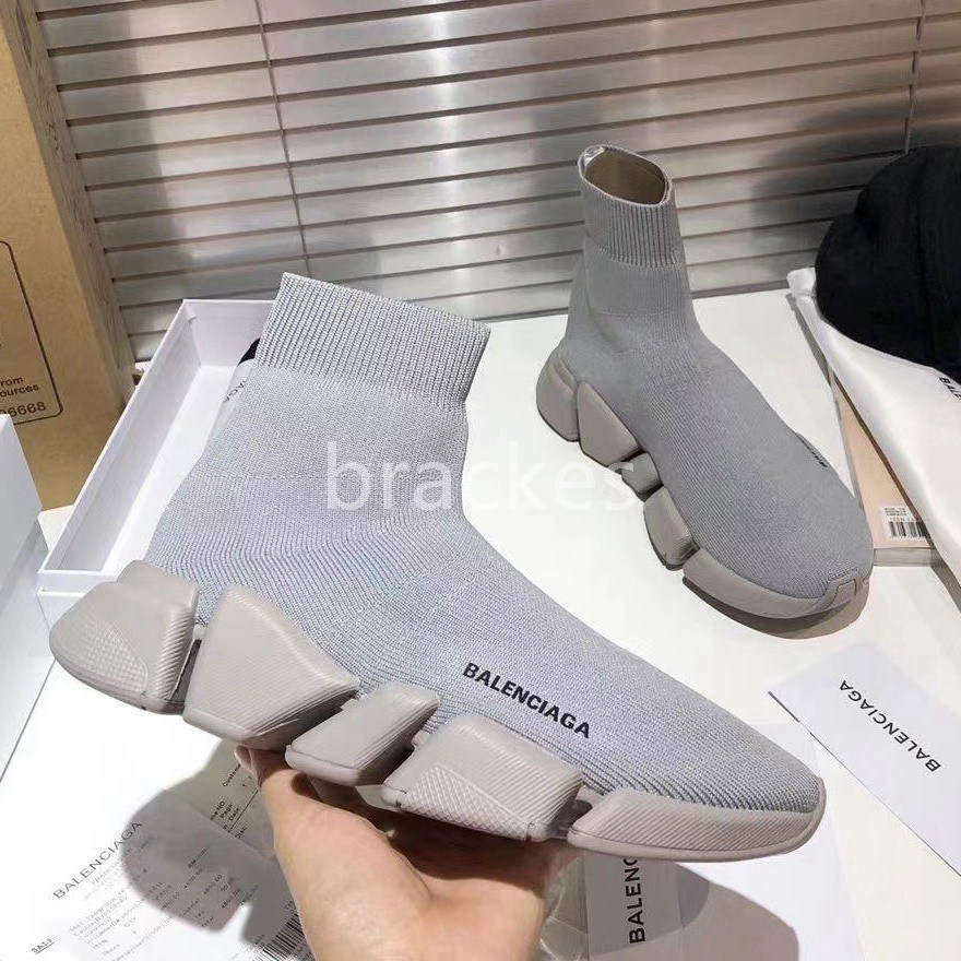 2021 new luxurys designers top quality with box,dust bags shoes for mens and womens genuine guccy leather balenciaga balanciaga&, Red;white
2021 new luxurys designers top quality with box,dust bags shoes for mens and womens genuine guccy leather balenciaga balanciaga&, Red;white