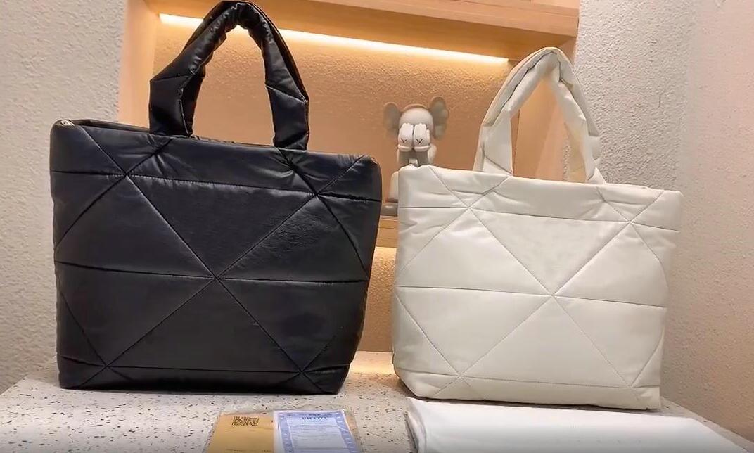 designer Shoulder Bags Winter Space Bale Handbags Fashion Woman Casual Cotton Top-handle Totes Bag Padded Crossbody Lady, White
designer Shoulder Bags Winter Space Bale Handbags Fashion Woman Casual Cotton Top-handle Totes Bag Padded Crossbody Lady, White