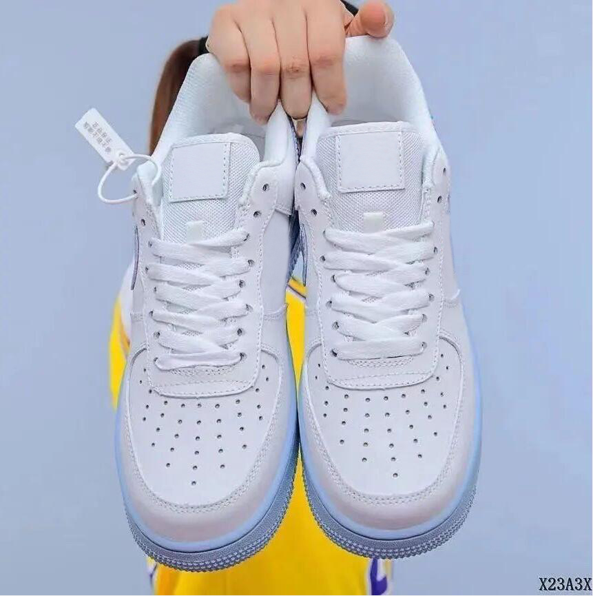 Men Women low 1 1s Basketball Shoes UNC Hydrogen Blue Sneakers CZ0377-100 Dress Shoe san, Customize
Men Women low 1 1s Basketball Shoes UNC Hydrogen Blue Sneakers CZ0377-100 Dress Shoe san, Customize