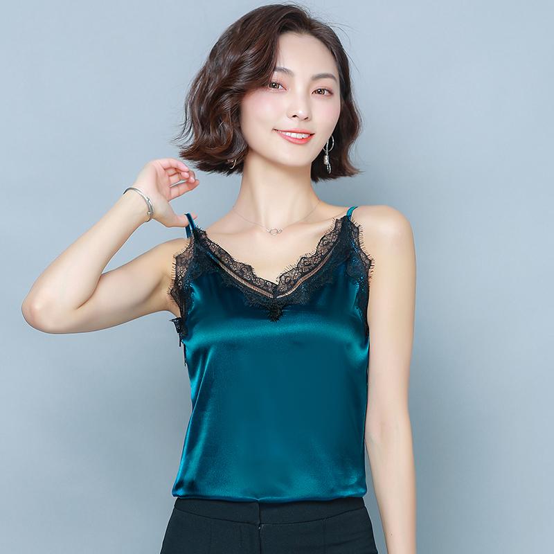 Women's Tanks & Camis AOSSVIAO 2022 Korean Fashion Satin Silk Tank Tops Women Streetwear Sexy Lace Sleeveless Black Female Pink White Shirt
Women's Tanks & Camis AOSSVIAO 2022 Korean Fashion Satin Silk Tank Tops Women Streetwear Sexy Lace Sleeveless Black Female Pink White Shirt